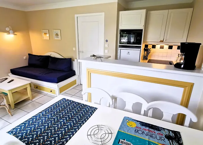 Alouette Piscines Chauffees בית נופש